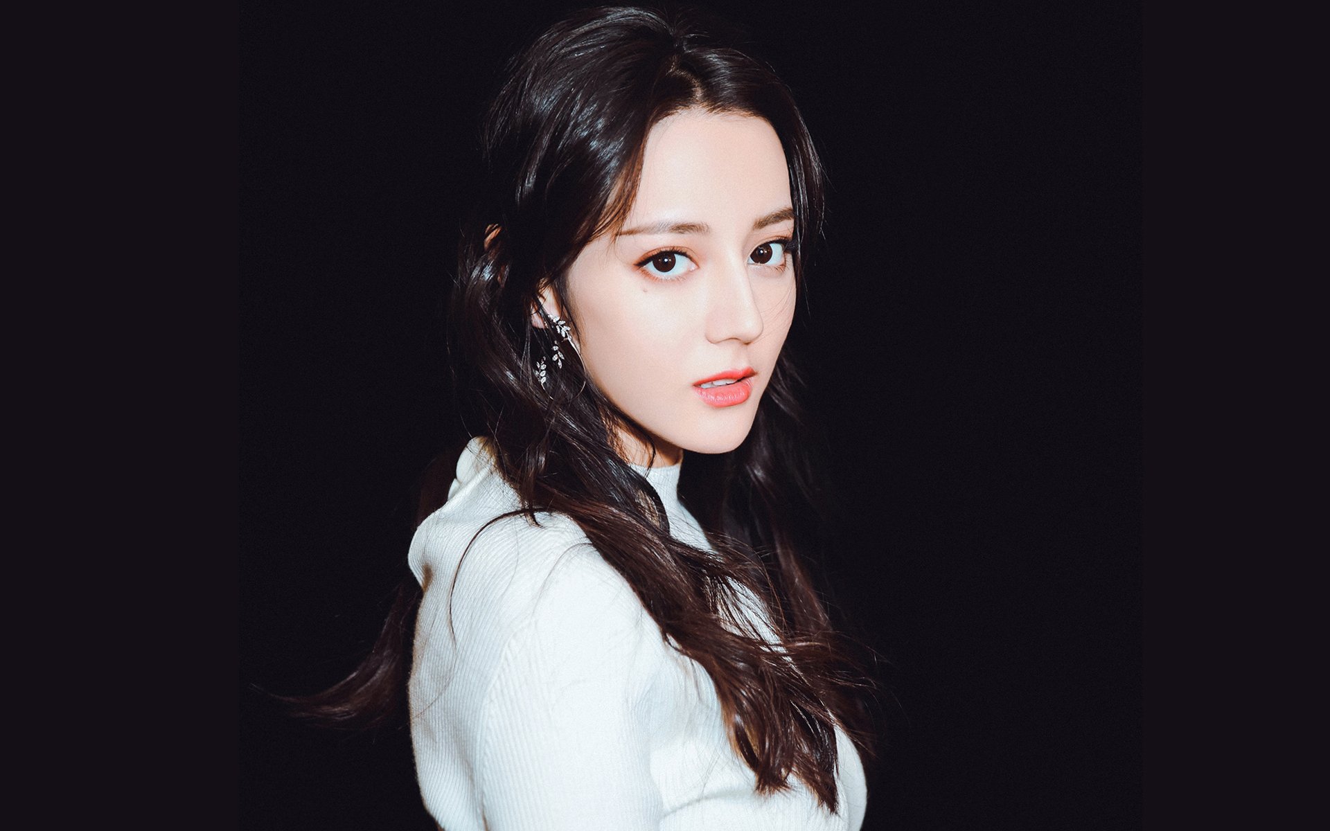 爱游戏官网-中国足球国家队阵容调整优化策略实施，中国足球国家队名单归化