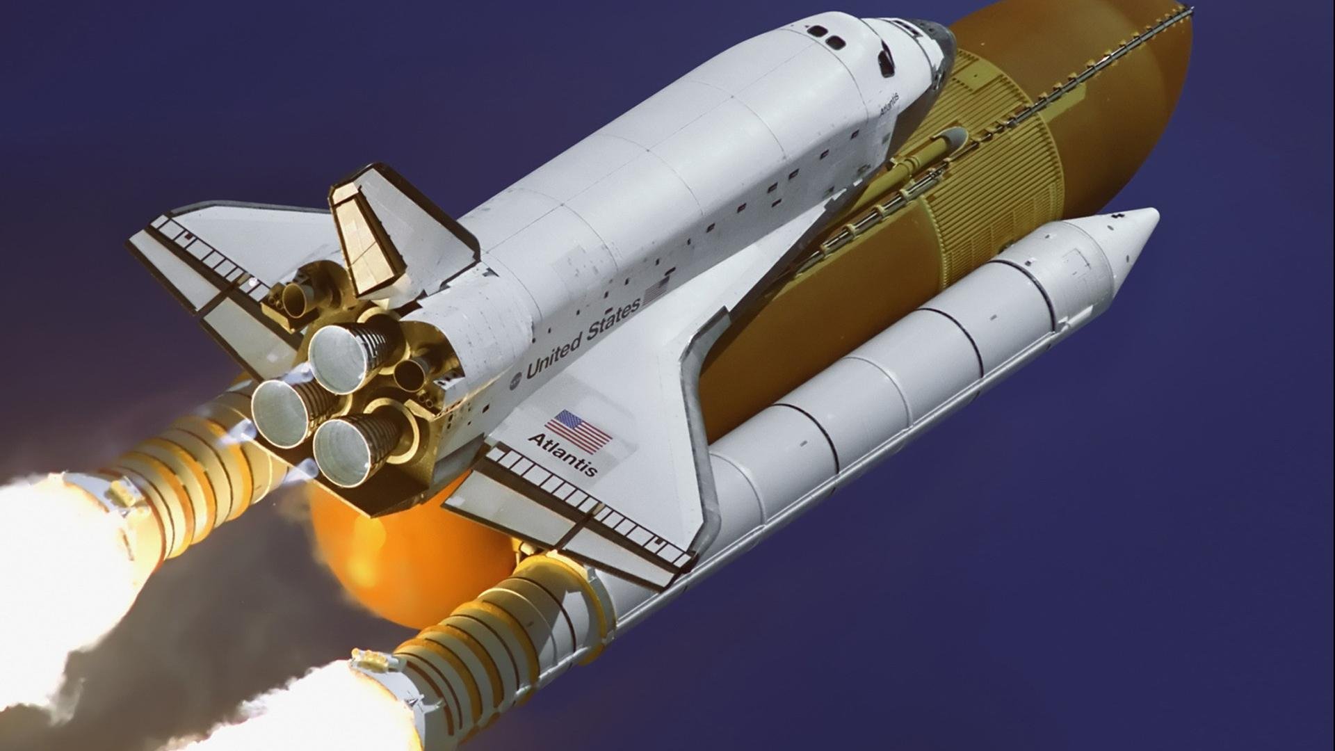 爱游戏入口-乔·莫伊：以硬朗的身体素质和强大的防守本能，成为全黑队坚实的前锋支柱