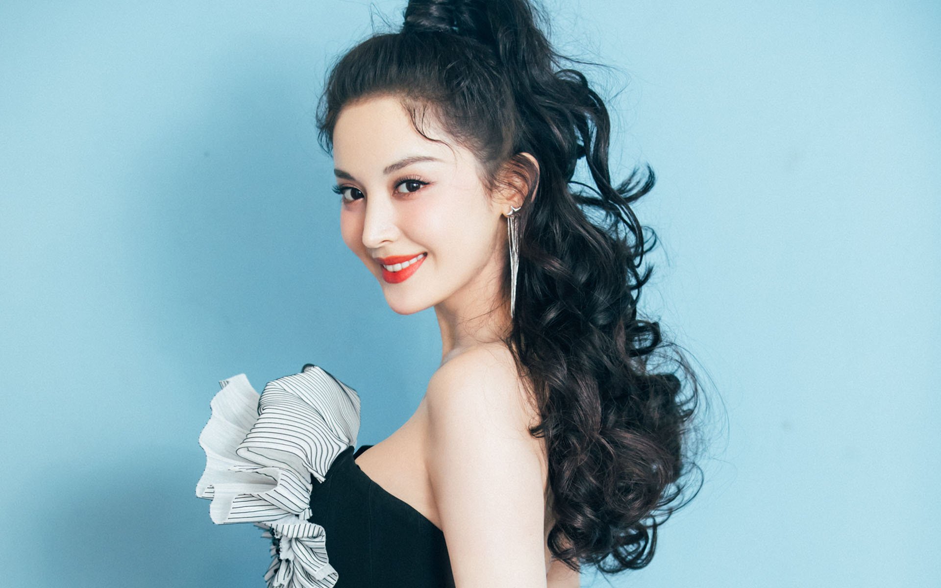 爱游戏体育娱乐-羽毛球省队选拔赛首次开放观众入场,羽毛球省级比赛